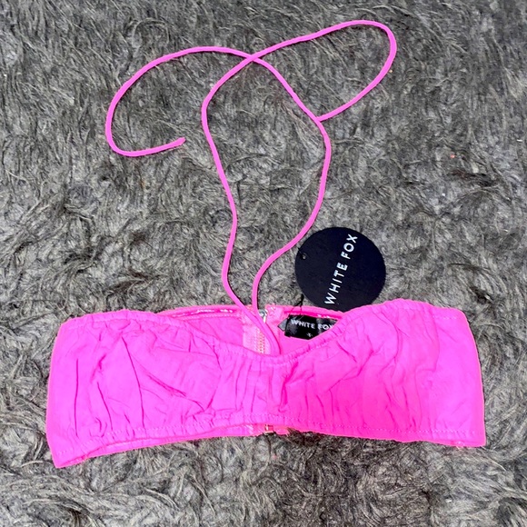 White Fox Cropped Bando Halter Top - Picture 1 of 2